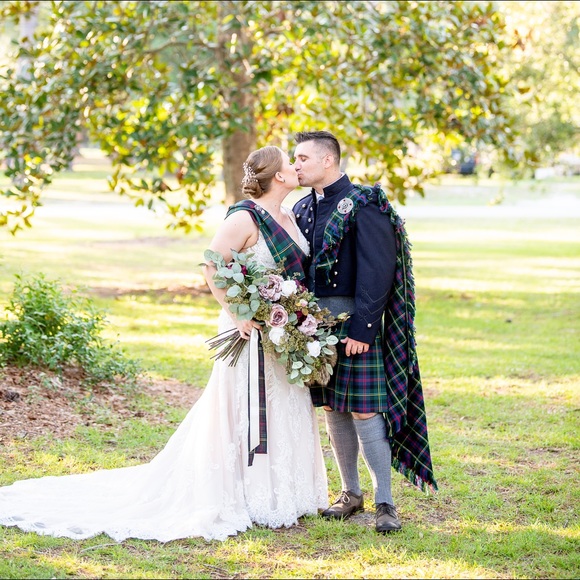 Meet your Posher, Robin - Picture 1 of 1